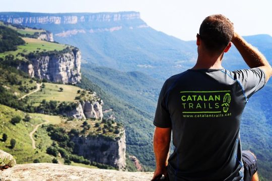 From Barcelona: Pre Pyrenees Scenic Hike & Rupit Medieval town