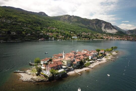 Stresa: Isola Pescatori and Isola Bella Hop-on Hop-off boat tour