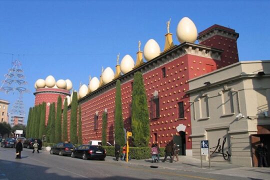Museum Dalí Tour