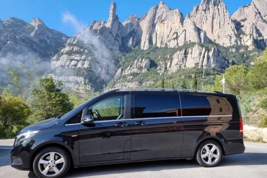 Visit Montserrat and cavas or Sitges 8 hours. (1 to 7 passengers)
