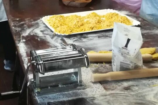Charm of Tuscany, Cooking Classes, Wine Cellars, Archeology.