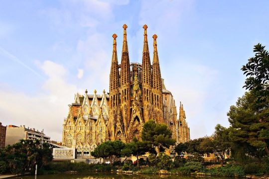 Barcelona & Montserrat Luxury Private Tour