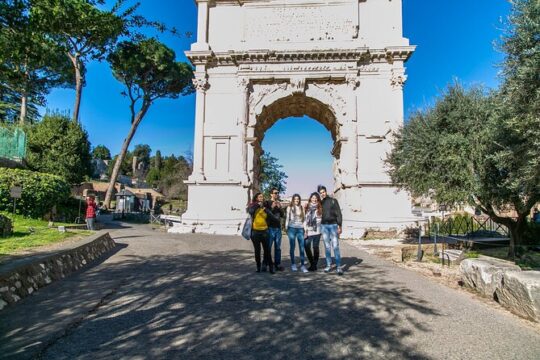 Skip-the-line Private Tour of the Colosseum Forums Palatine Hill & Ancient Rome