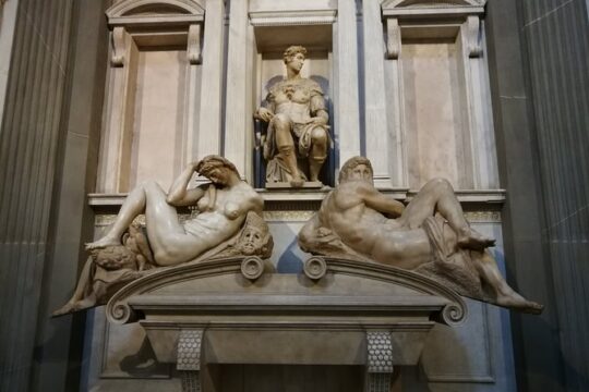 Florence: 1.5 hour Medici Chapels monolingual small-group guided tour