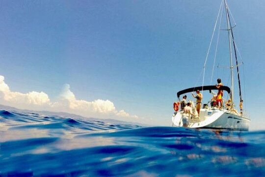 Barcelona Private Sailing with Open Bar & Snacks