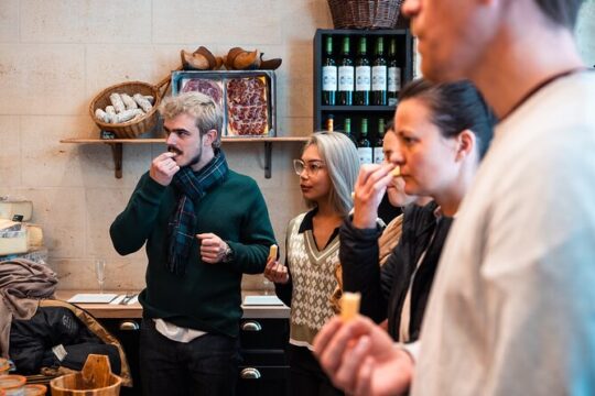 Food Tour in Bordeaux