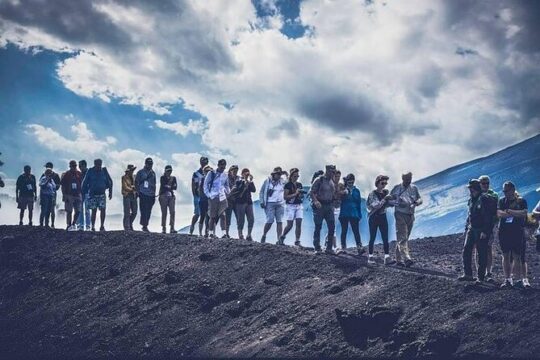 Mangia's Brucoli Resort / To Etna 1,900 meters