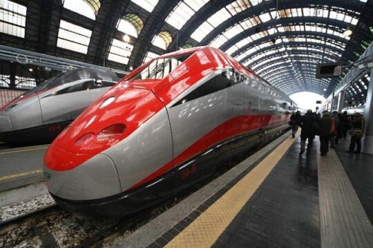 Day Tour to the Amalfi Coast from Naples Train Station