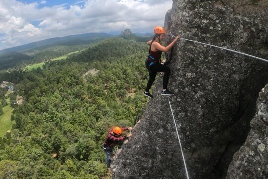 La Pirámide Park // VIA FERRATA, RAPPEL, ZIPLINE