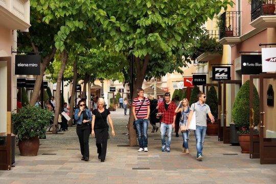 La Roca Village Private Visit with Luxury Vehicle from Barcelona with pick up