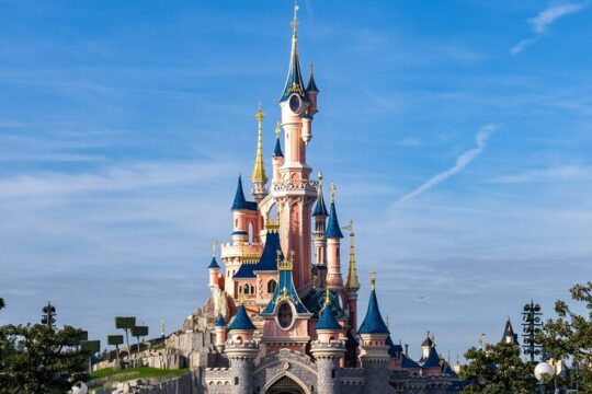 Disney Land Paris 1 Day Tour with Private Transportation Included