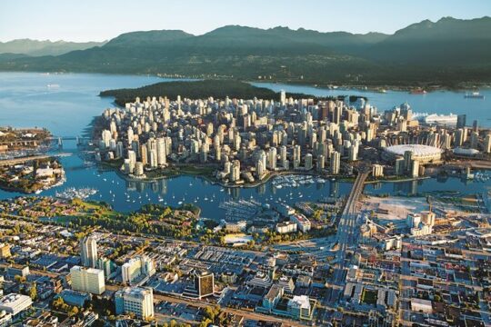 3 hours Private Sightseeing Tour-from YVR Airport or Cruise Port