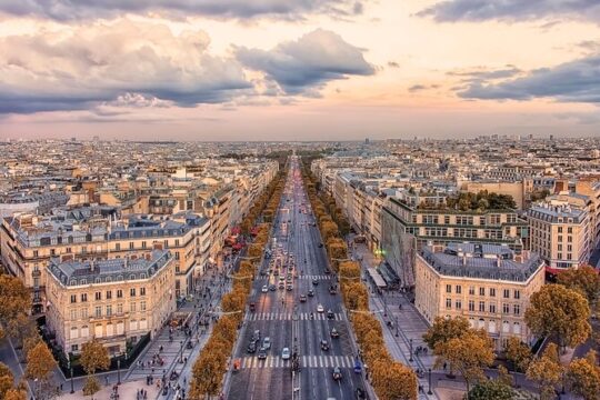 Private Car in Paris with Shared Transfer Le Havre-Paris and back