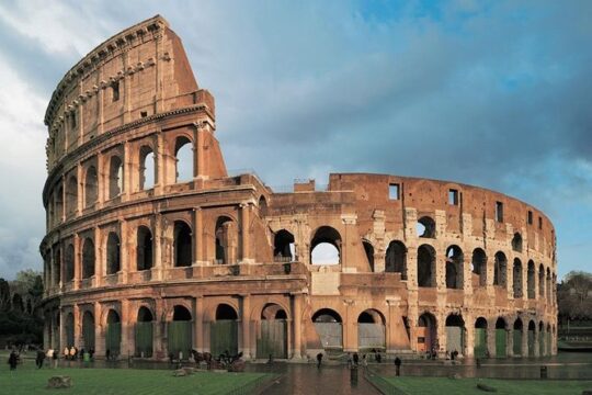 Colosseum tour skip the line ticket included