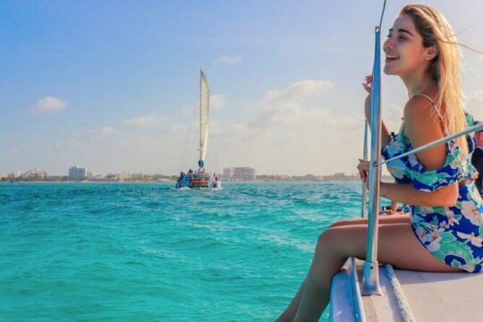 Discover the Best Catamaran Plus Adventure to Isla Mujeres from Cancun