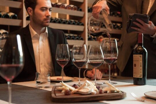 Bologna Exclusive Italian Wine Tasting in the centre