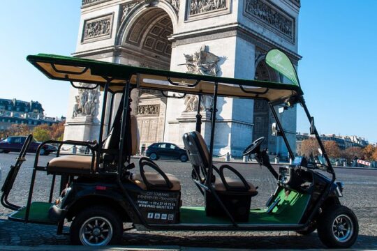Discover Paris in electric golf carts