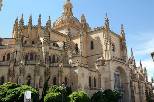 Private Tour: Segovia Day Trip from Madrid by High-Speed Train