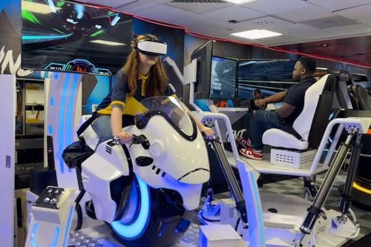 Experience VR Experience on 9D 360 VR Games Machine in Romford