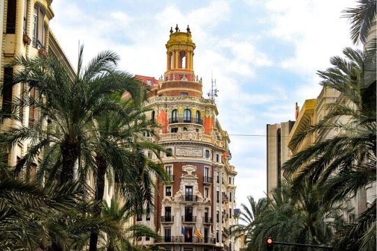 Valencia Private Custom Walking Tour with a Local Guide