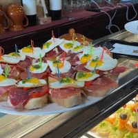 Dining Experiences
