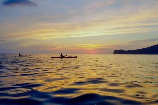 With the kayak from Sant Elm into the sunset - picnic included