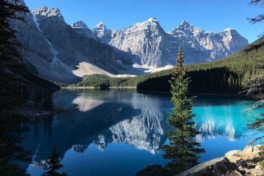 Sunrise at Moraine Lake Tour from Canmore or Banff