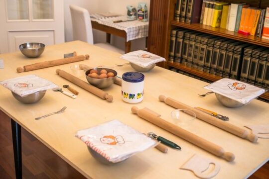 Cesarine: Small Group Pasta Making Class at Local's Home in Siena