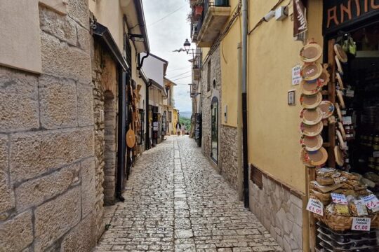 Padre Pio's Shrine and His birthplace in Pietrelcina Private Day Tour from Rome