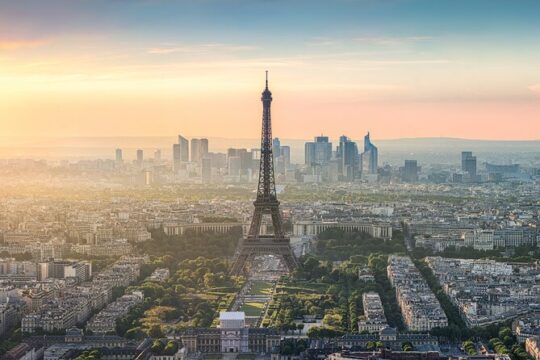 Eiffel Tower Reserved Access Tour and optional Summit by Lift