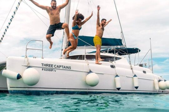 Catamaran Cruise in Riviera Maya With Snorkeling & Beach Club
