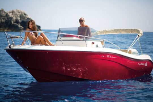 Capri Tour from Sorrento via 21ft Smart boat