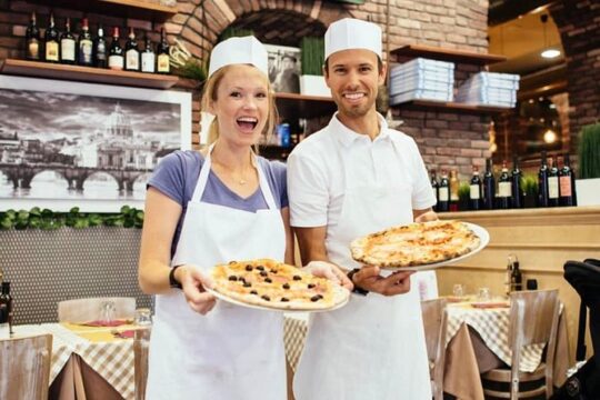 Pizza Hands On In The Heart of Rome