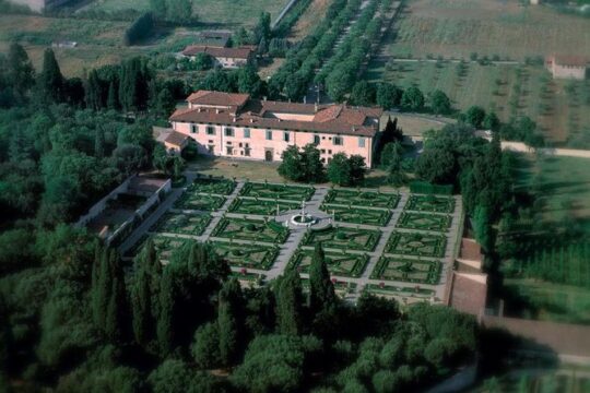 Private Tour of the Medici Family Villa in Florence