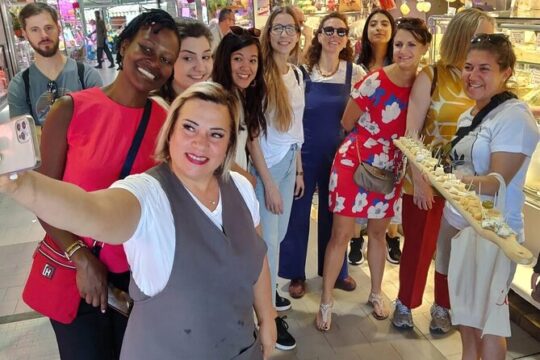 Turin Market Tour & Authentic Italian Aperitivo at a Local's Home
