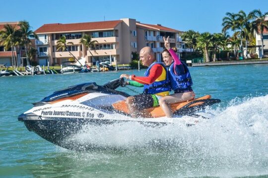 Waverunners Rentals in Cancun