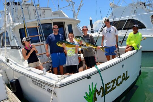 Sport Fishing at the Caribbean Sea. Enjoy an amazing time with friends & family