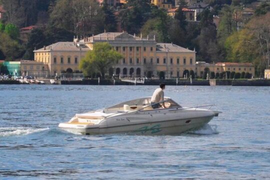 1.5 Hour Private Tour on Lake Como