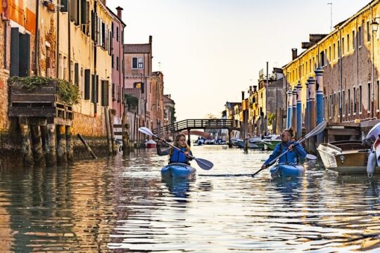 Venice Family Kayaking Class: personalized training in the city