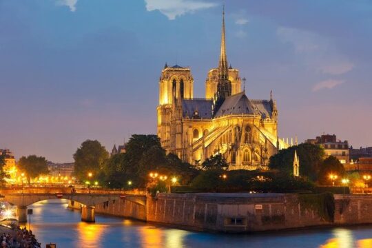 Paris Lights Evening Bus Tour with Eiffel Tower Summit Option