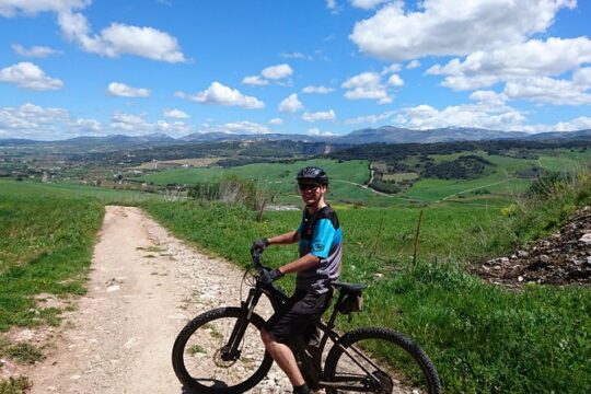 e-MTB (Self-Guided)Montejaque & Hundidero Dam - 38km Intermediate