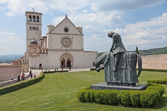 Assisi ShorExcursion Gourmet Lunch&Wine Included from Civitavecchia Cruise Port
