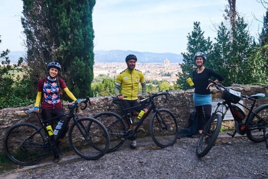 E-bike Tuscany and Chianti Self-Guided Tour with Farm Visit