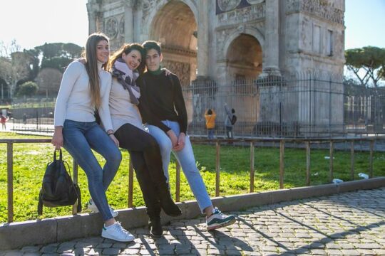 Private Walking Tour to Colosseum, Roman Forums and Pantheon