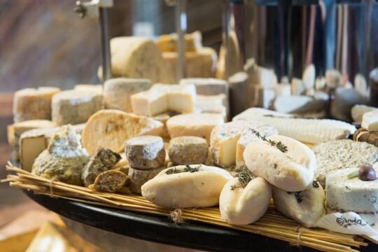 Bordeaux Private Sweet & Savory Food Tasting Tour