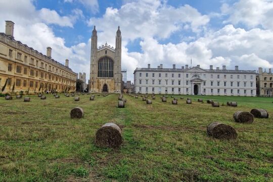 Tangential Cambridge: Private Walking Tour of Cambridge