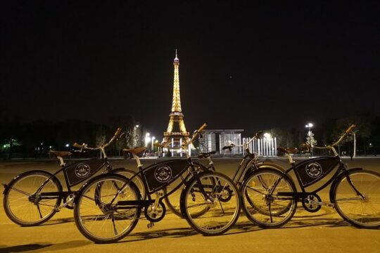Paris Evening City of Lights Small Group Bike Tour & Boat Cruise