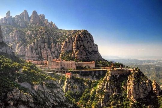 Montserrat Small Group Tour & Sailing Experience from Barcelona