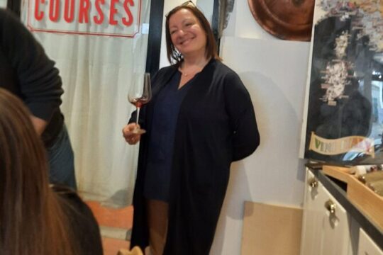 Become wine savvy guided by our expert with unque Tasting