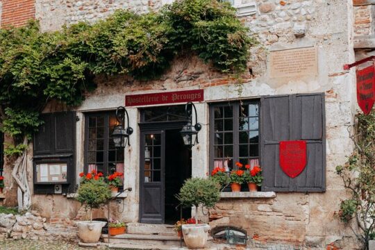 Pérouges Medieval Village Private Trip with Tasting from Lyon